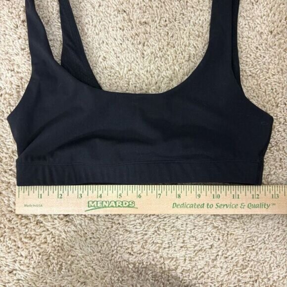 Vuori Black Scoop Neck Sports Bra Size Small - Picture 8 of 8